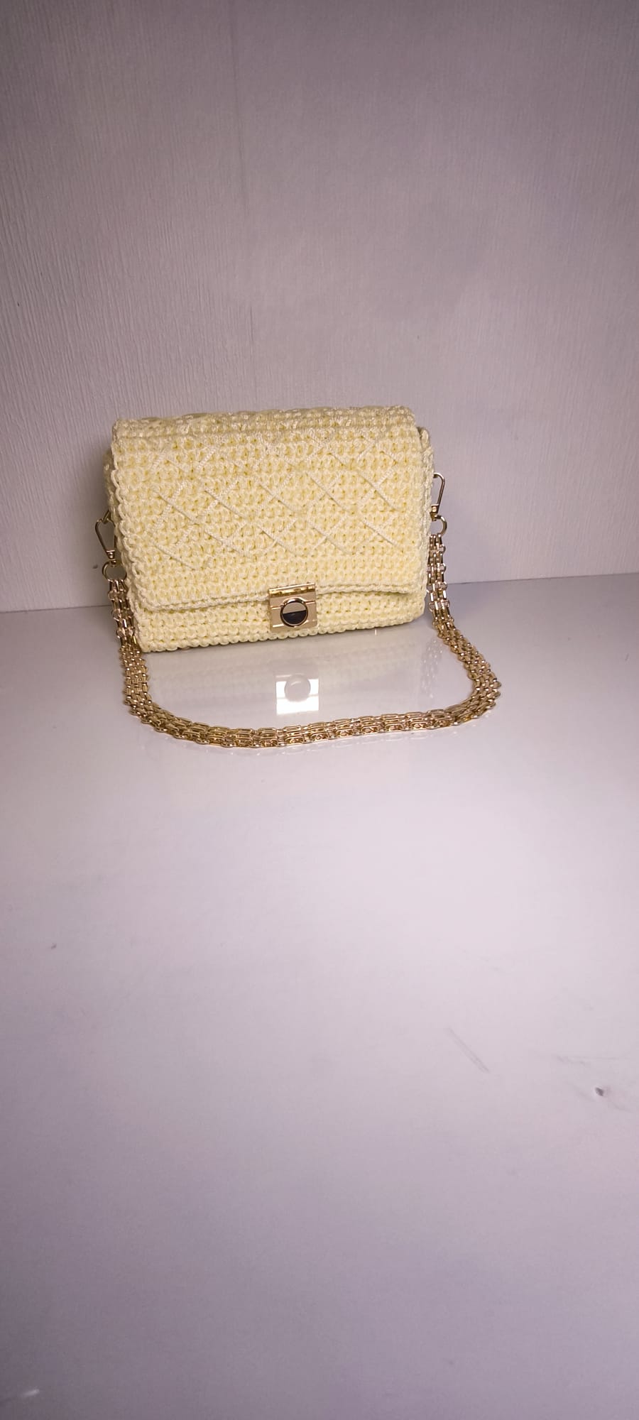 Schultertasche - Modell "Marfim"