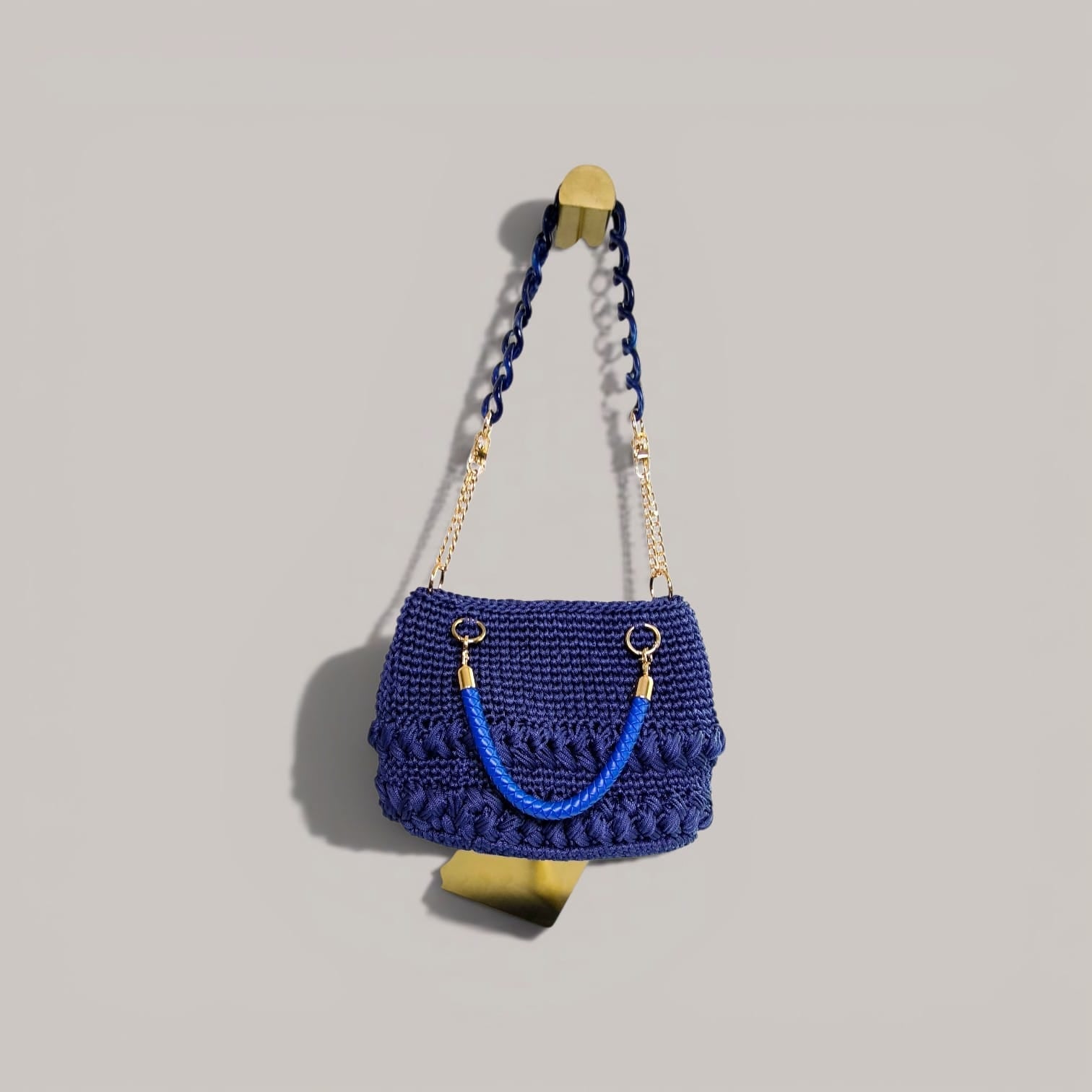 Cora Fashion „Marina“ Handtasche – Marineblau
