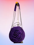 „Violetta“ – Handgemachte 3D-Rosen-Häkeltasche mit edlem Paisley-Innenfutter